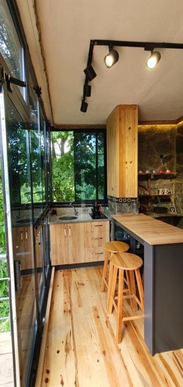 Ардешен: Novalize Tinyhouse