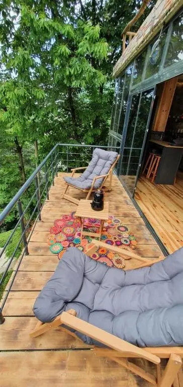 Ардешен: Novalize Tinyhouse