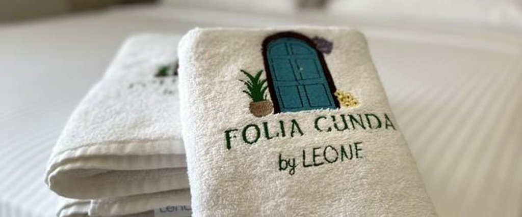 Айвалык: Folia Cunda By Leone