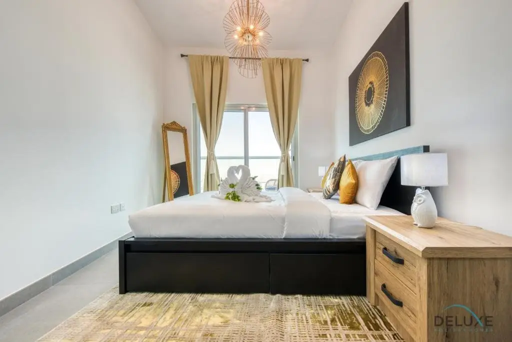 Дубай: Gleeful 1BR in Bella Rose Al Barsha South by Deluxe Holiday Homes