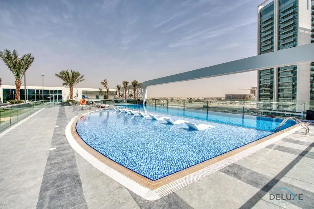 Дубай: Gleeful 1BR in Bella Rose Al Barsha South by Deluxe Holiday Homes