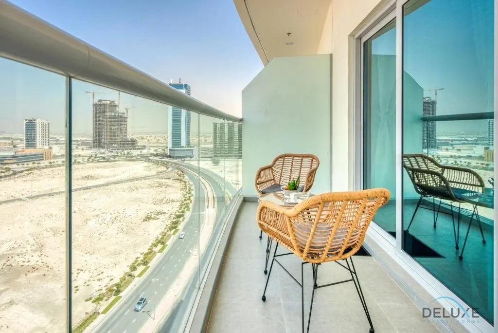 Дубай: Gleeful 1BR in Bella Rose Al Barsha South by Deluxe Holiday Homes