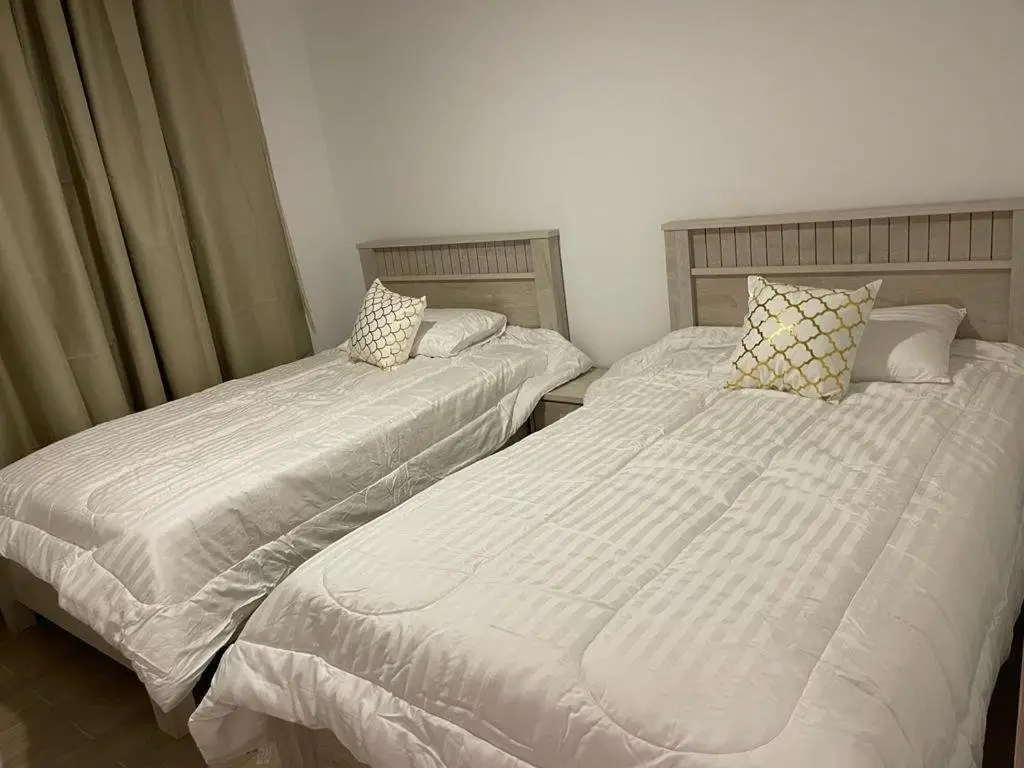 Шарджа: Two Bedroom Beach Residence