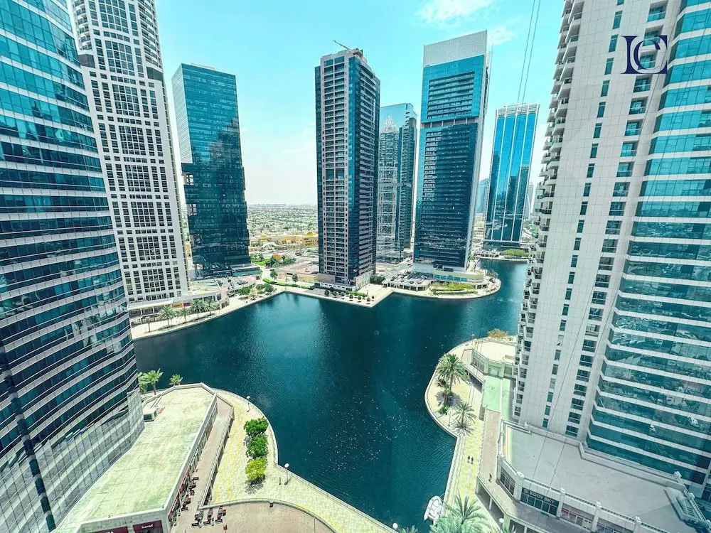 Дубай: Lake View Brand New Studio in X1 Tower JLT - LND