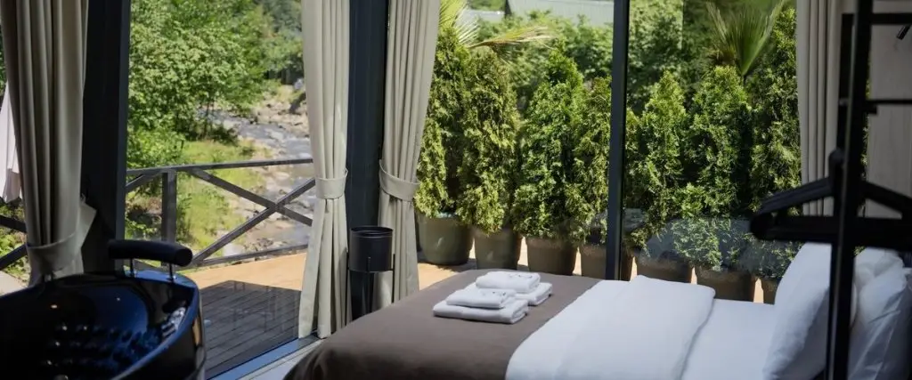 Ардешен: Mirrorland Bungalov