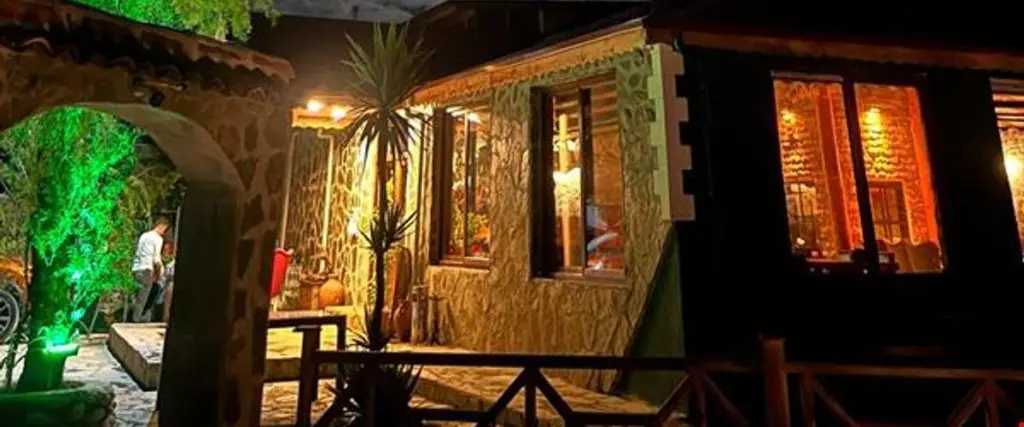 Ардешен: Madağ Bungalov