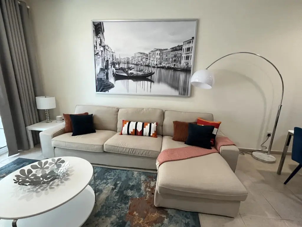 Дубай: Apartments Contemporary Fully Furnished in Dubai Marina