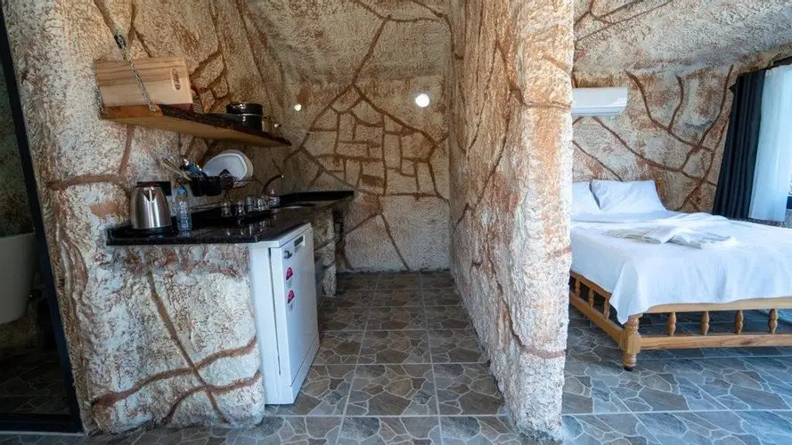 Адрасан: Jakuzili Magara Villa