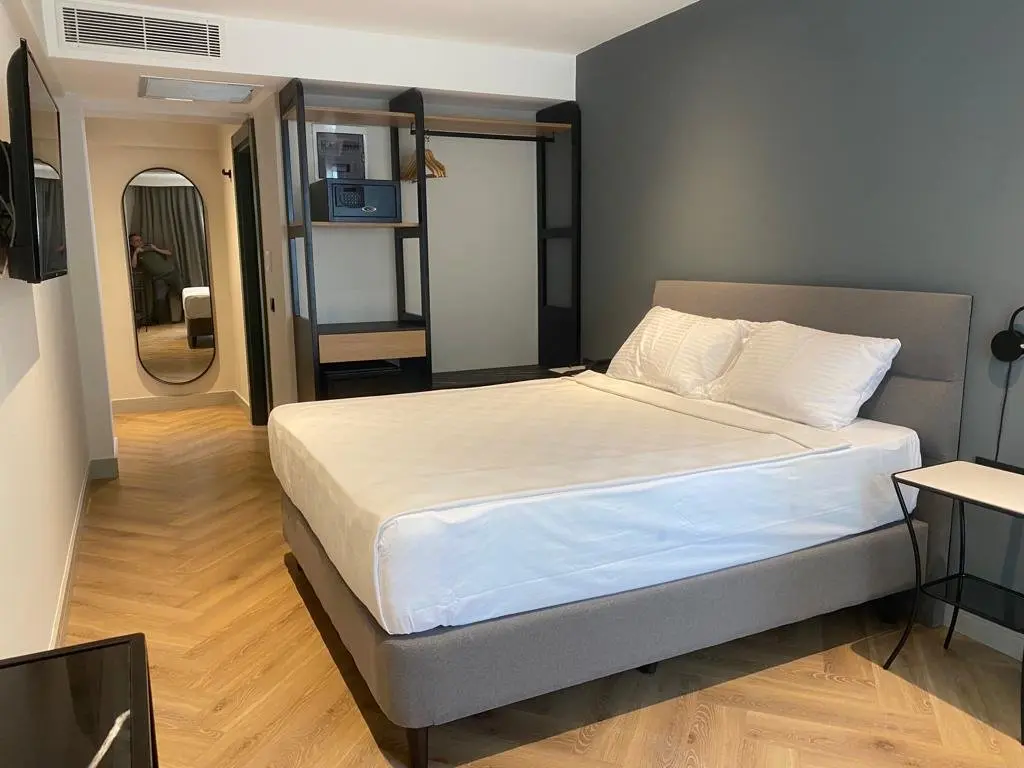 Анталья: In The Middle Hotel