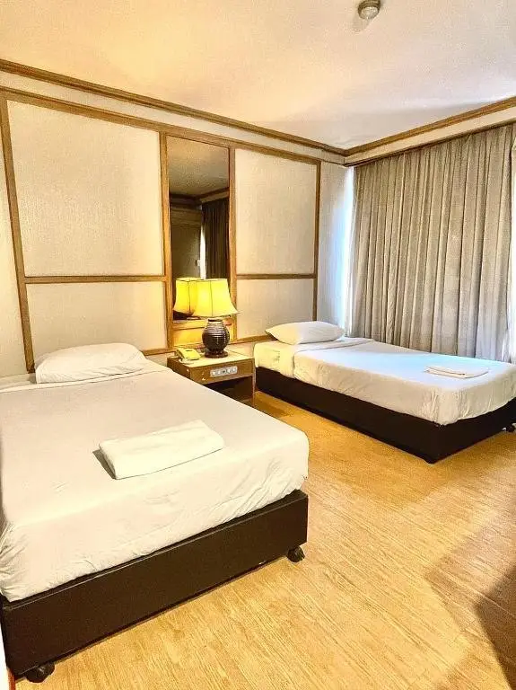 Паттайя: Mike Beach Resort
