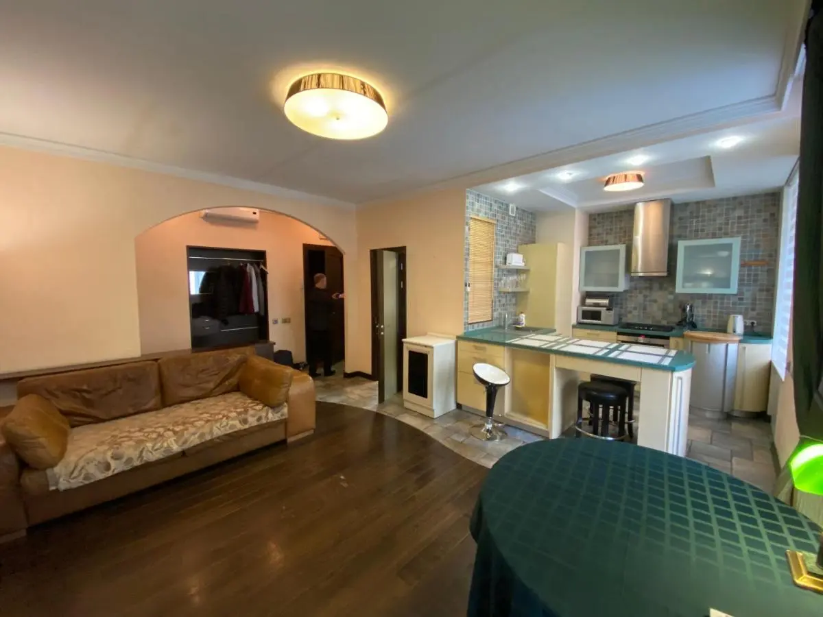 Sukhaparina: Home Apartment Near Hermitage