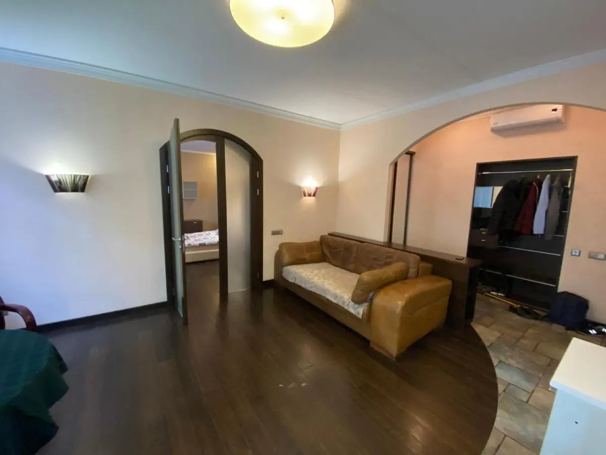 Sukhaparina: Home Apartment Near Hermitage