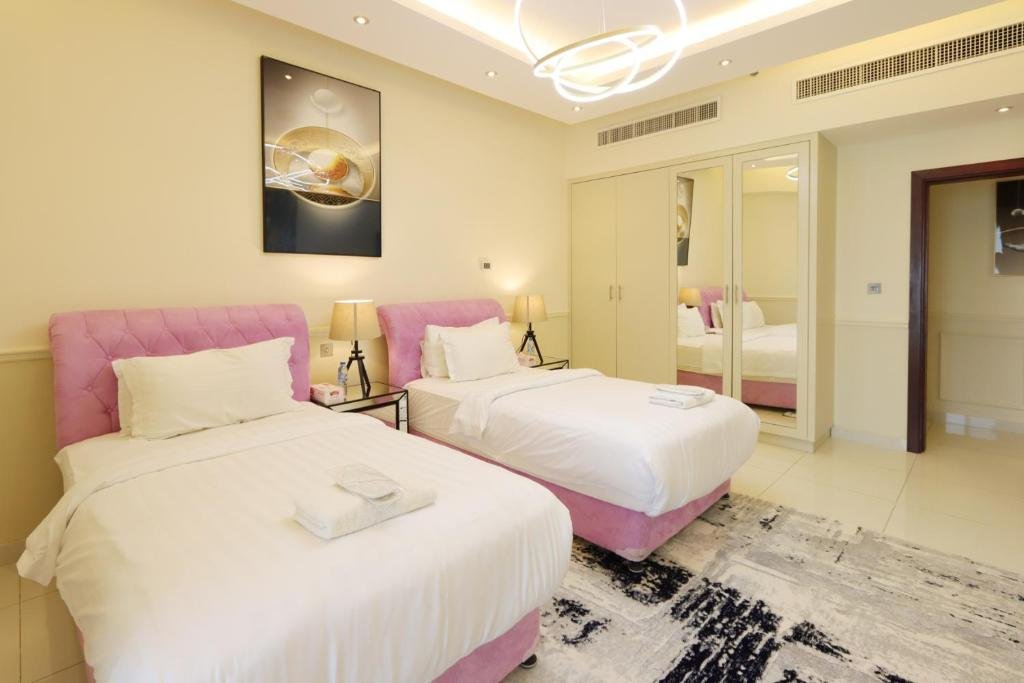 Дубай: JBR The Walk Rimal - 4-Bedroom Suite Full Sea View High floor