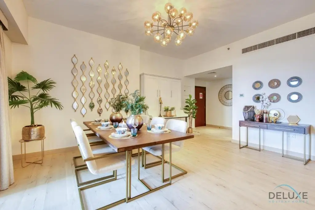 Дубай: Glamorous 1BR Apartment in Rimal 3 Jumeirah Beach Residence by Deluxe Holiday Homes