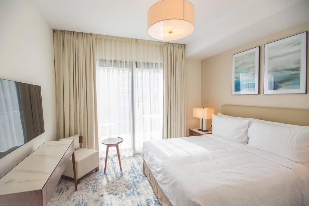 Мурба: Luxurious 5 Bedroom Apartment - Full Ocean view