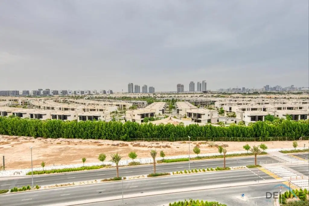 Дубай: Fresh 2BR at Mudon Views 4 Dubailand by Deluxe Holiday Homes