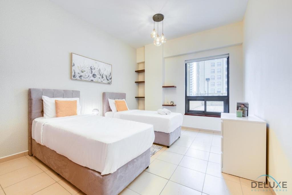 Дубай: Immaculate 2 BR at Sadaf 6 JBR by Deluxe Holiday Homes