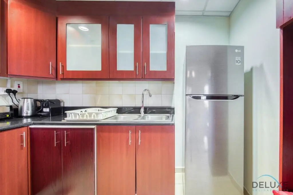 Дубай: Immaculate 2 BR at Sadaf 6 JBR by Deluxe Holiday Homes
