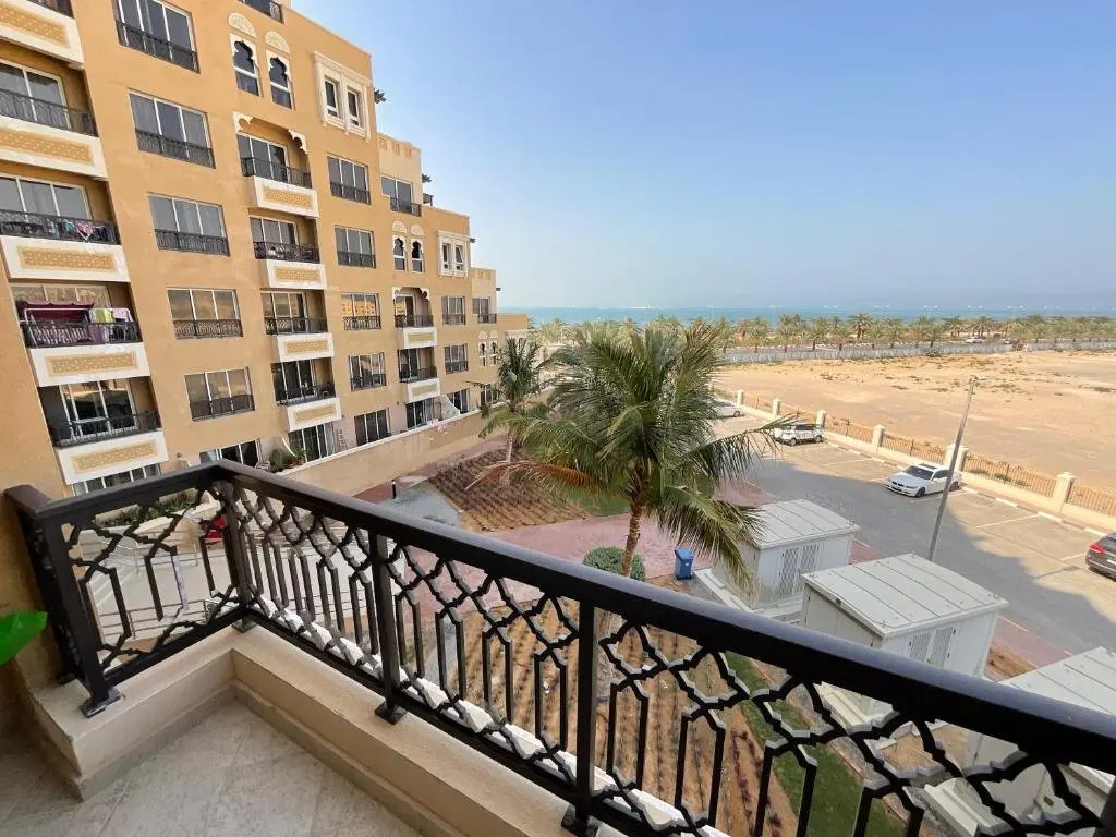 Рас-эль-Хайма: Amazing 1 Bedroom Apartment Next To The Beach