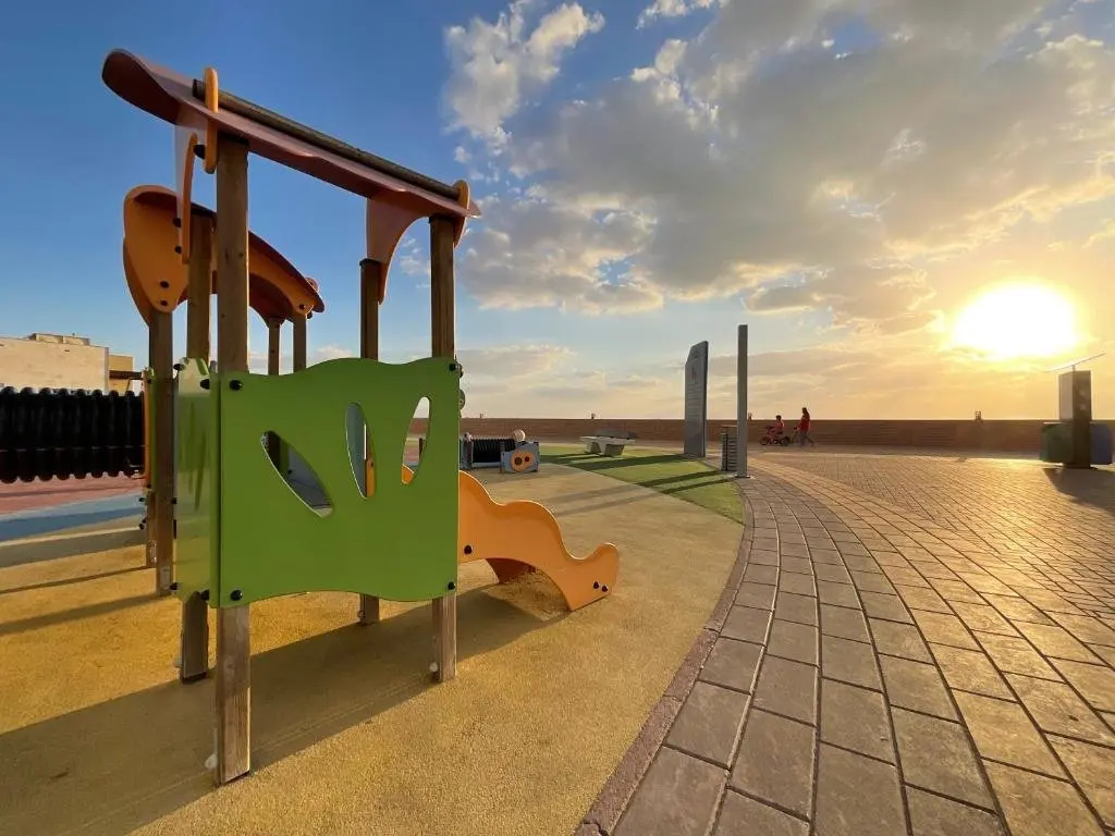 Рас-эль-Хайма: Amazing 1 Bedroom Apartment Next To The Beach