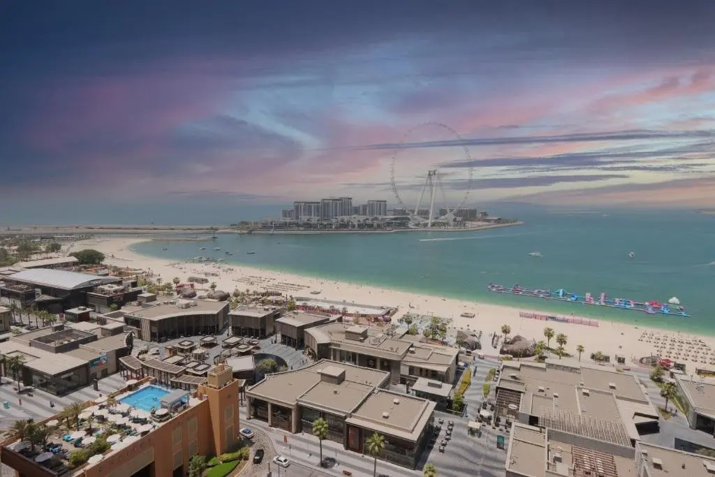 Дубай: Upgraded with Full Sea View Rimal 5 Suites - Entire 4 Bedroom - Beach Access
