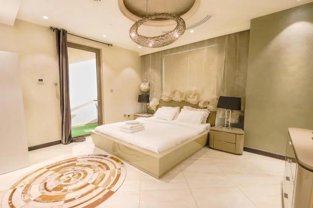 Дубай: Upgraded with Full Sea View Rimal 5 Suites - Entire 4 Bedroom - Beach Access