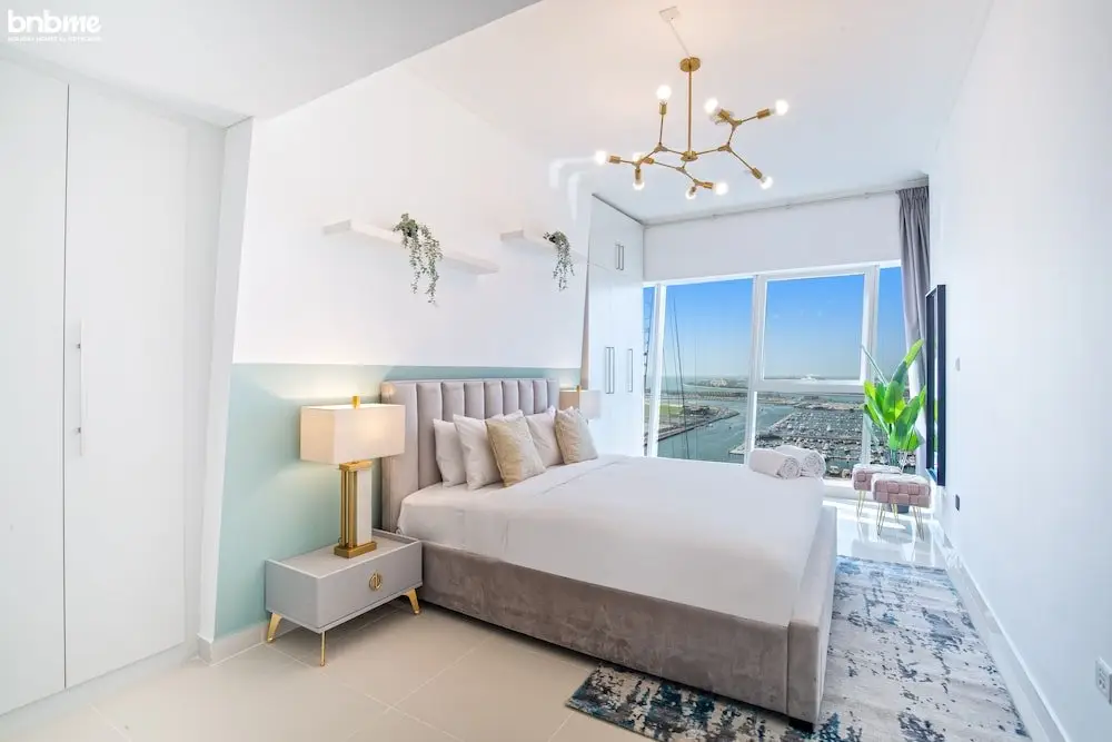 Дубай: 2B- Damac Heights - 1901 by bnbme homes