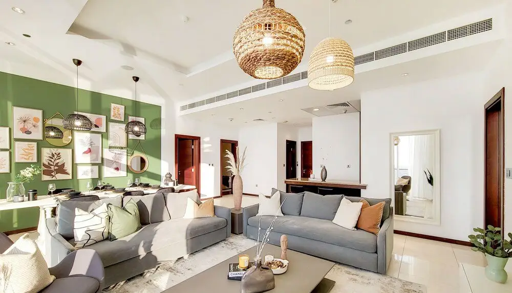Дубай: Manzil - Splendid 3BR in Palm w Pvt Beach Access