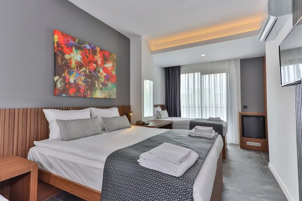 Анталья: Wolf Of The City Hotel & Spa