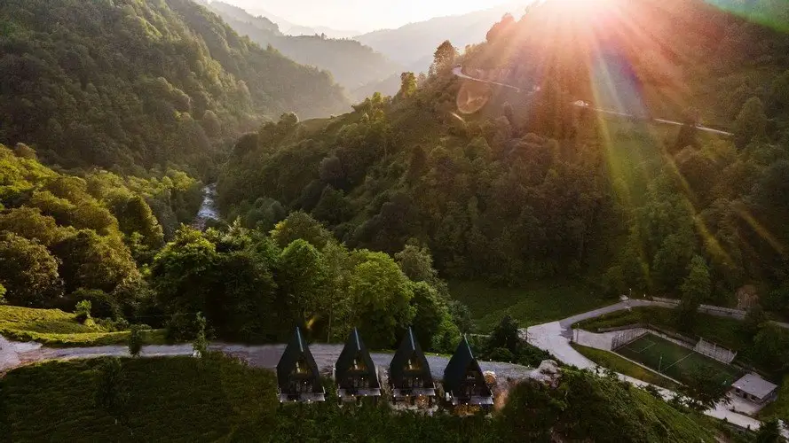 Ардешен: Dagona Bungalov