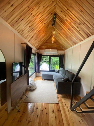Ардешен: Butka Tinyhouse