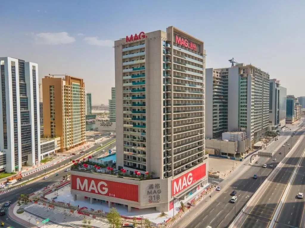 Дубай: Hometown Apartments - Studio in Business Bay with luxury facilities