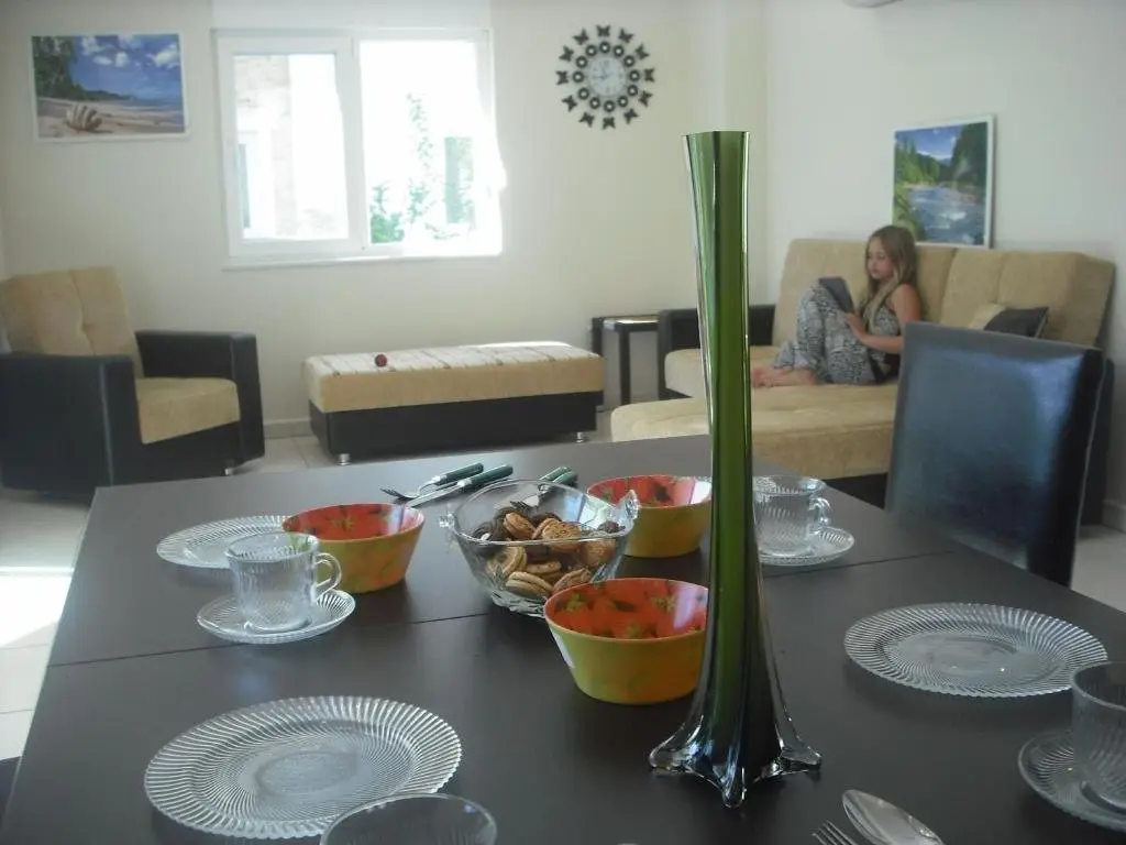 Манавгат: Gorgeous 2 Bed Private Ground Floor Home