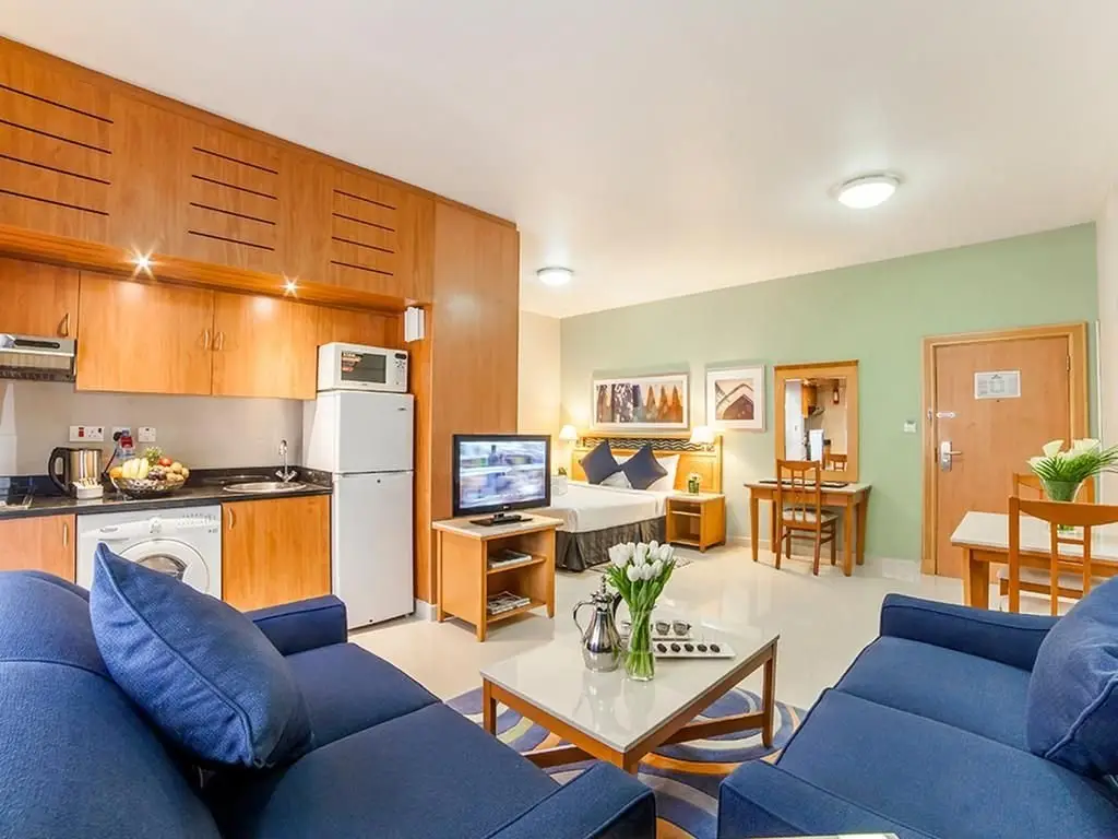 Дубай: Golden Sands 10 Hotel Apartments