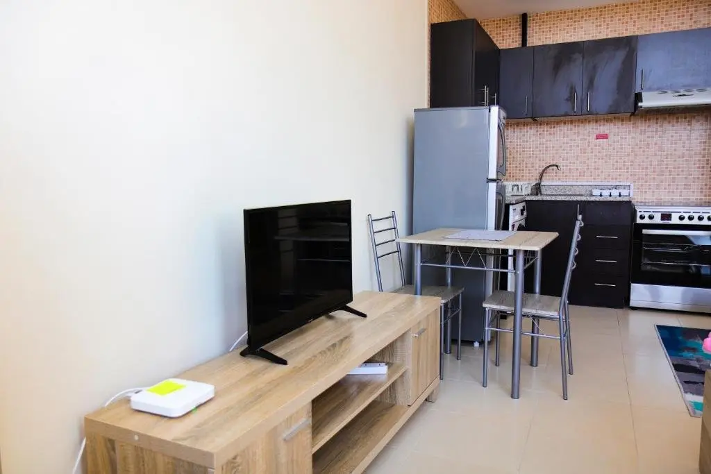 Дубай: Signature Holiday Homes - Furnished Studio Apartment, Silicon Gates 4