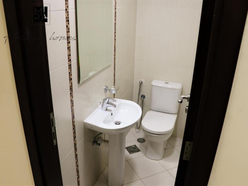 Дубай: Spacious One Bedroom in Al Jadaf - 5 Min To Metro