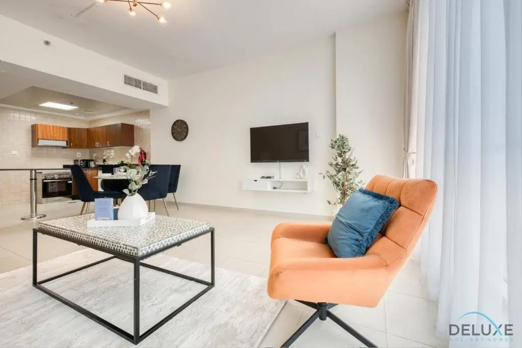 Дубай: Serene 1BR at Park Terrace Silicon Oasis by Deluxe Holiday Homes