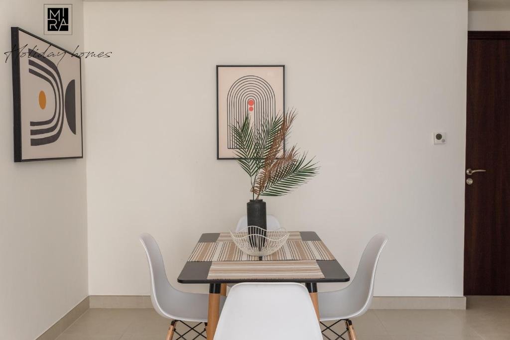 Дубай: Mira Holiday Homes - New 1 Bedroom in Midtown - Dania