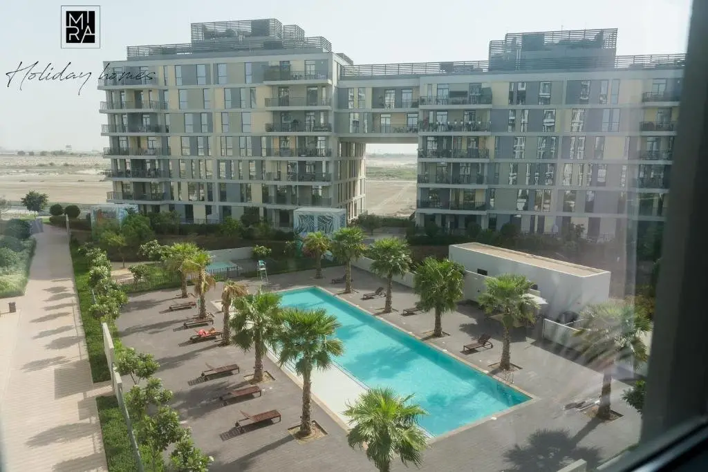 Дубай: Mira Holiday Homes - New One Bedroom in IMPZ