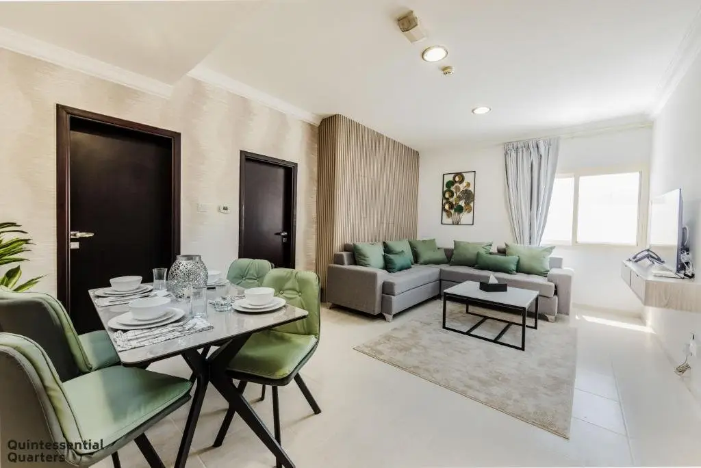 Дубай: Peaceful Home 2BR + kids - La Mer beach 10min walk