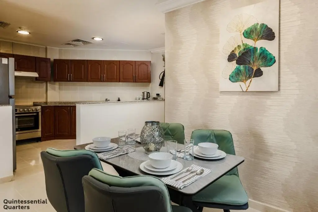Дубай: Peaceful Home 2BR + kids - La Mer beach 10min walk