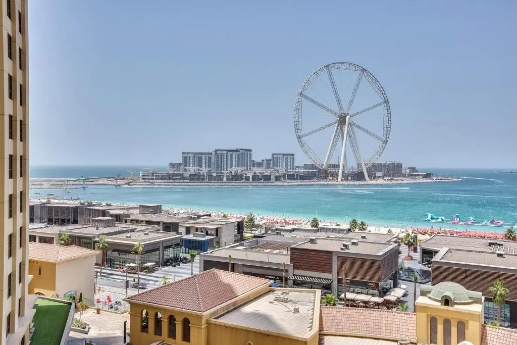 Sea View 1BD apartment in front of The Beach JBR — фото 1