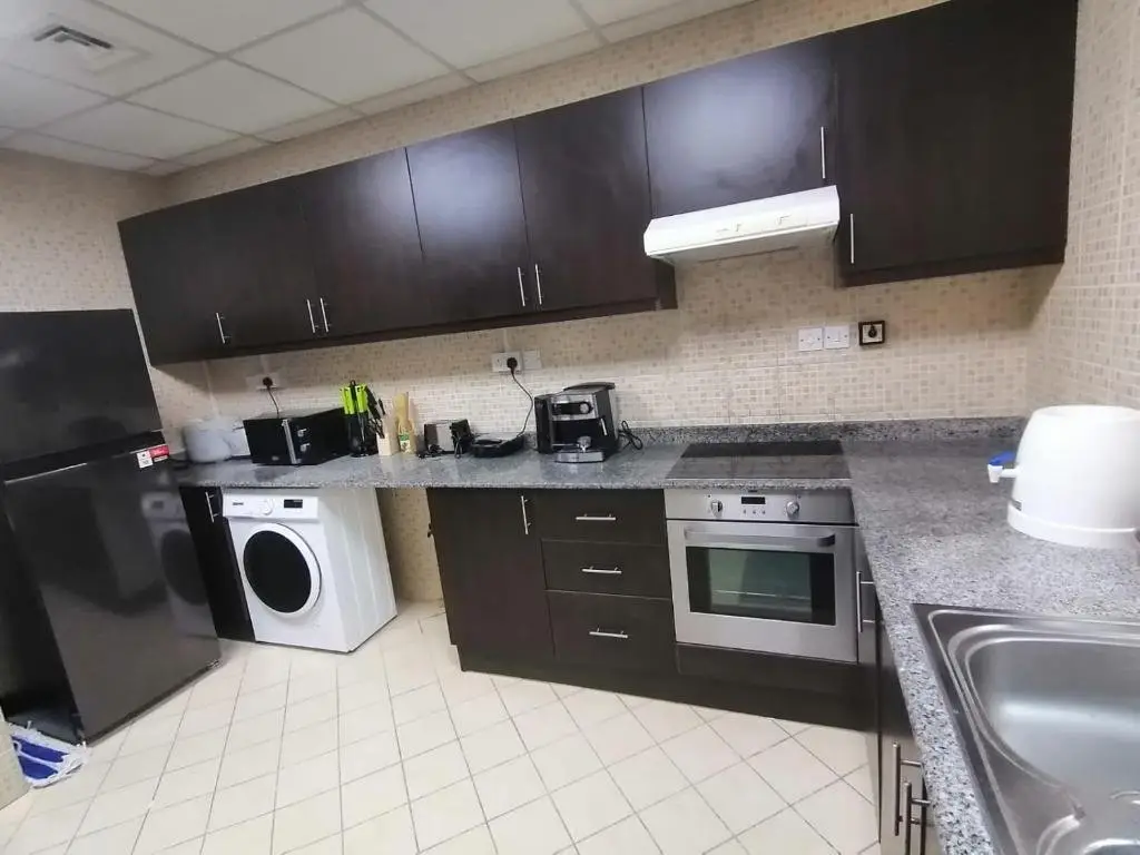 Дубай: Success luxury apartment - 5 min away jbr beach - Free housekeeping provided everyday - Kids stay free up to 17 years age