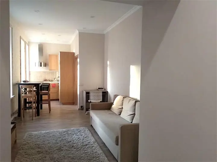 Sukhaparina: APARTMENTS MALAYA MORSKAYA 19