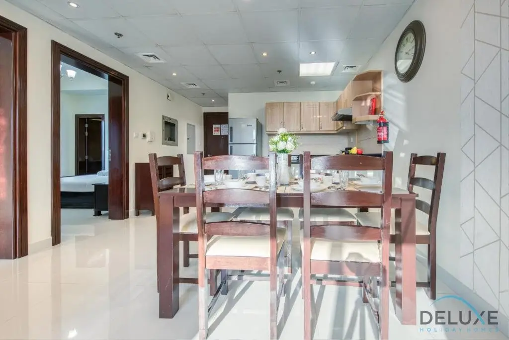 Modern 2 BR Apartment at Elite Residences 7 Sports City by Deluxe Holiday Homes — фото 1