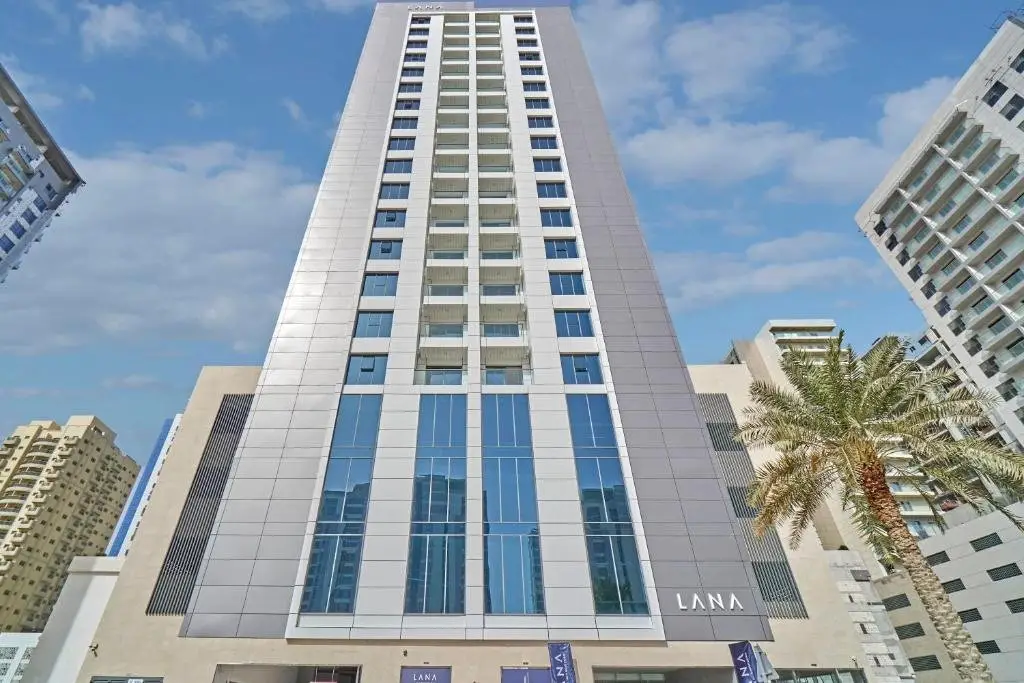 Дубай: Stella Stays Iconic 1 BDR Dubai JVC Large Terrace