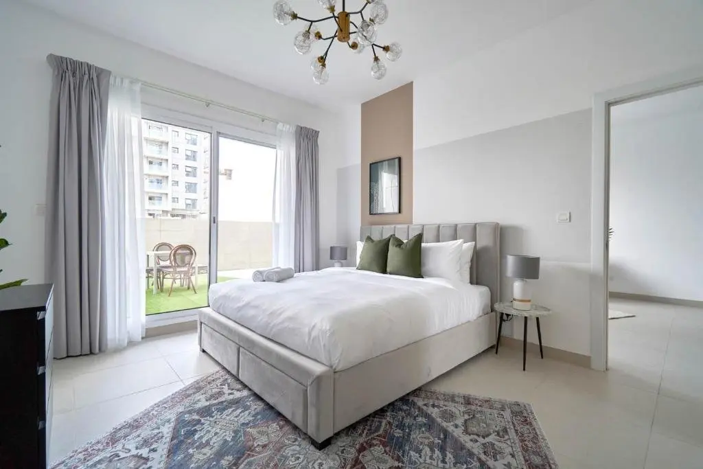 Дубай: Stella Stays Iconic 1 BDR Dubai JVC Large Terrace