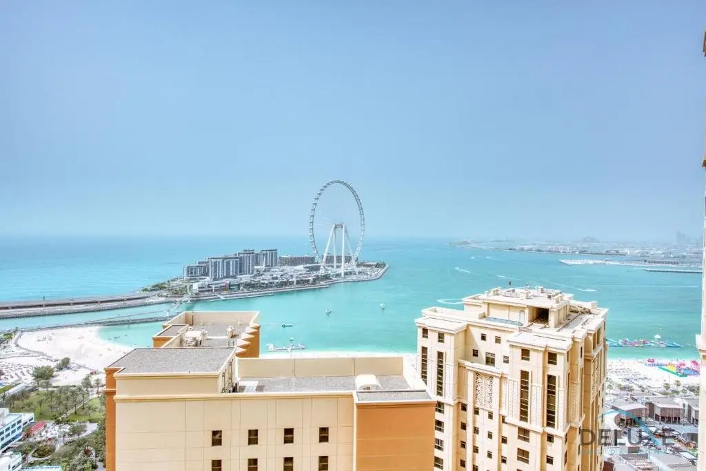 Дубай: Sophisticated 2BR with Assitant's Room in Amwaj 4 JBR by Deluxe Holiday Homes