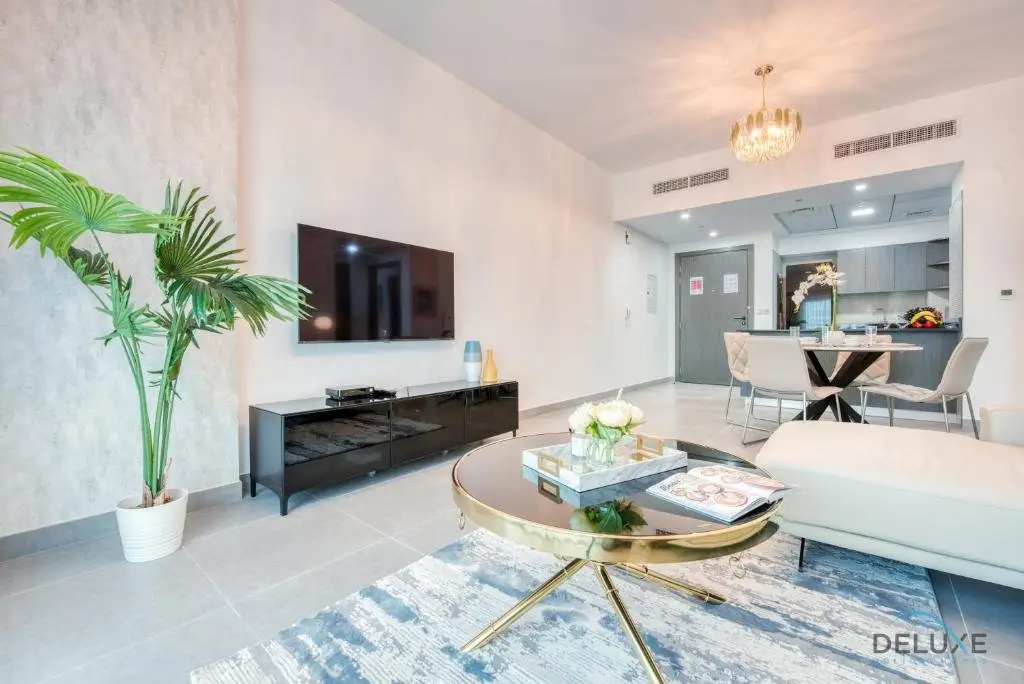 Stylish 2BR in Bella Rose Al Barsha South by Deluxe Holiday Homes — фото 1