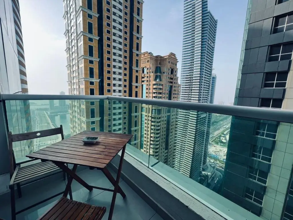 Дубай: skynest holiday homes 1bedroom apartment 4003